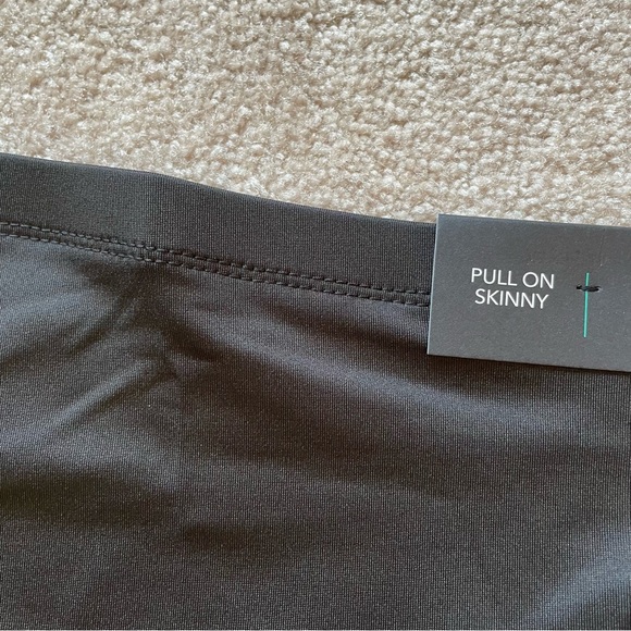 Maurices maternity ponte pants - Picture 7 of 8